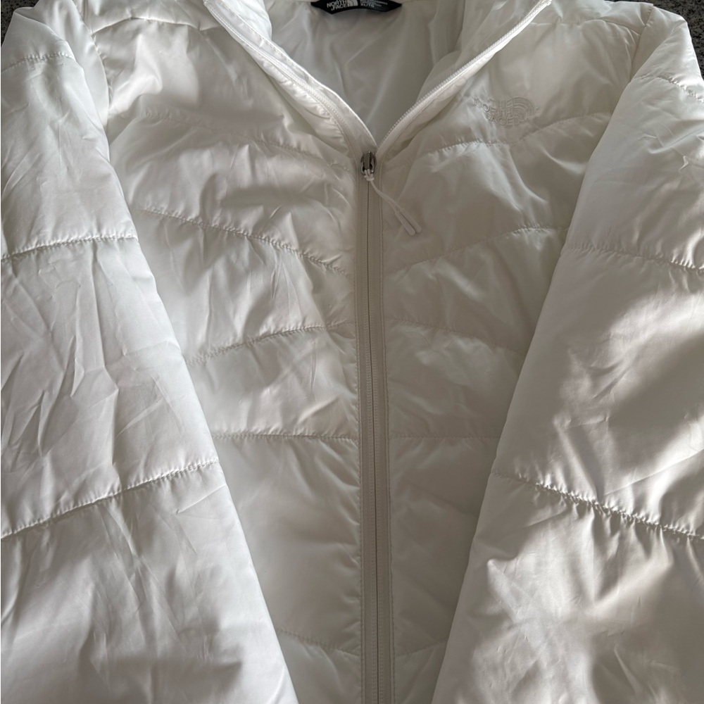 The North Face Women's Snowy White Puffer Jacket